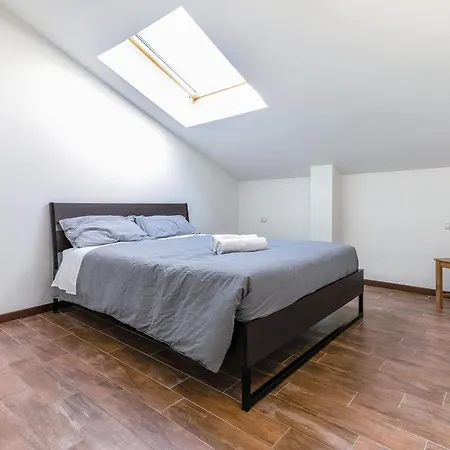 Alessia's Flat - Affori شقة ميلان