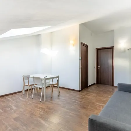 Alessia's Flat - Affori Apartment