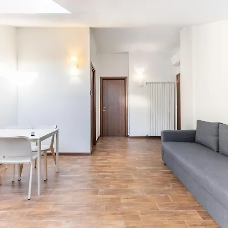 Apartment Alessia's Flat - Affori Milan