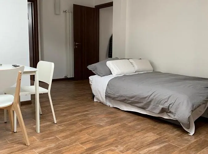 Alessia's Flat - Affori Milão